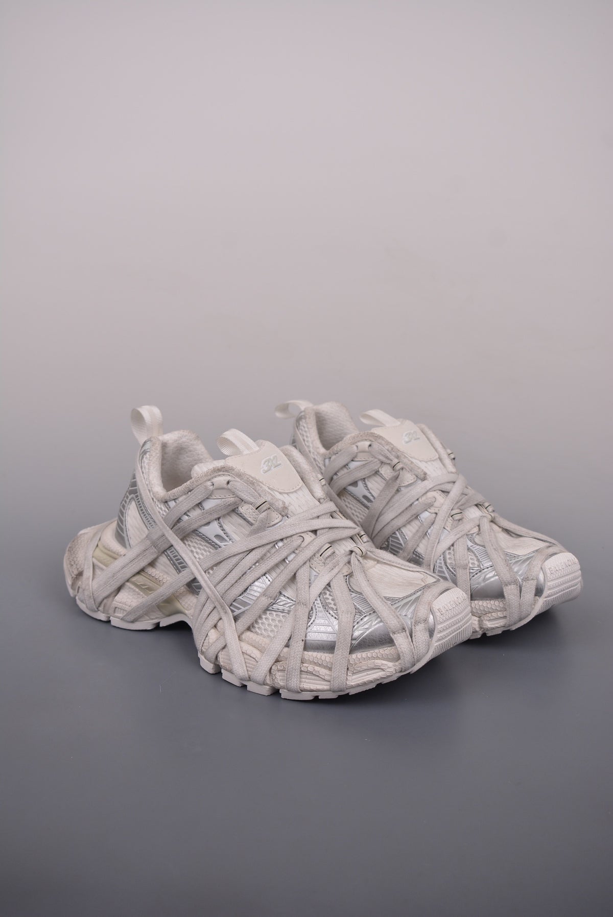 Balenciaga 3XL Lace-Up Trendy Running Shoes – White Distressed Version