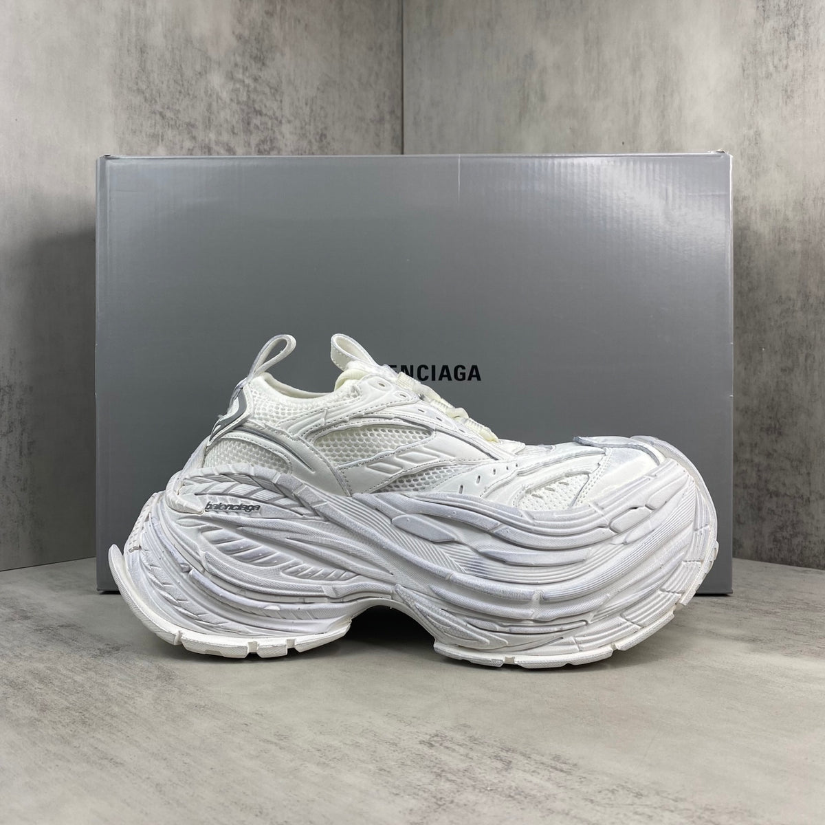 Balenciaga Platform Reduced Sneakers White