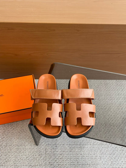 HERM Sandals