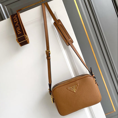 Prada 2026 Small Shoulder Bag 22cm Leather
