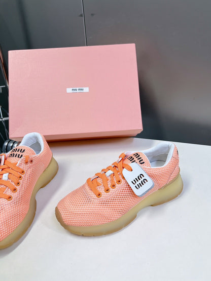 BASIC SNEAKERS IN LIGHT ORANGE MESH